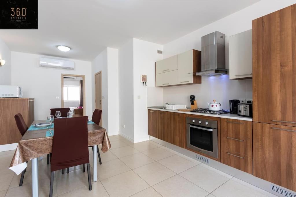 Beautiful, Top Notch 1 Bedroom Apt Just Off The Coast By 360 Estates St. Paul's Bay Exterior photo